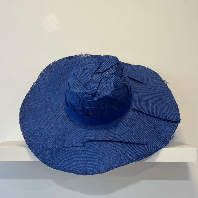 MARTIN / Electric blue 